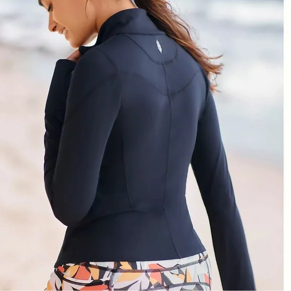 Free People Movement Run The Course Half Zip in Black NWT - Picture 6 of 16